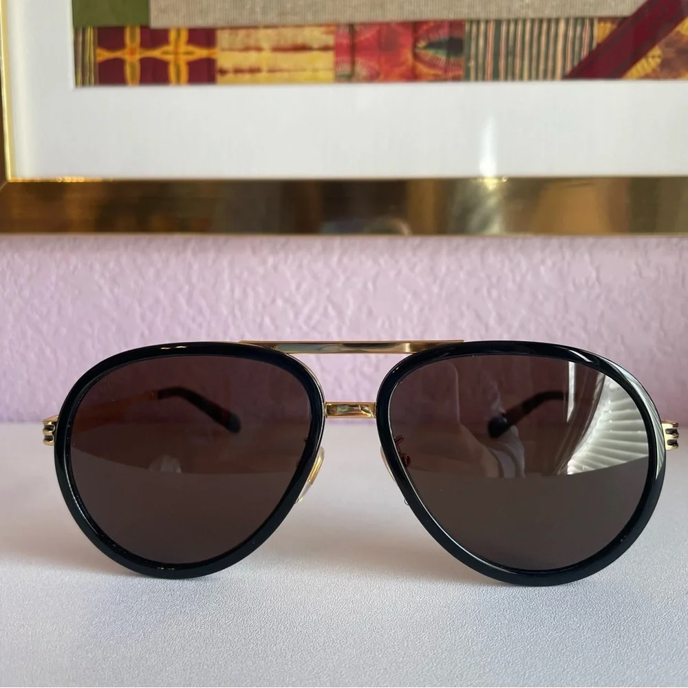 GUCCI GG0982S Sunglasses – Black | Immaculate Condition | Purple Case Included